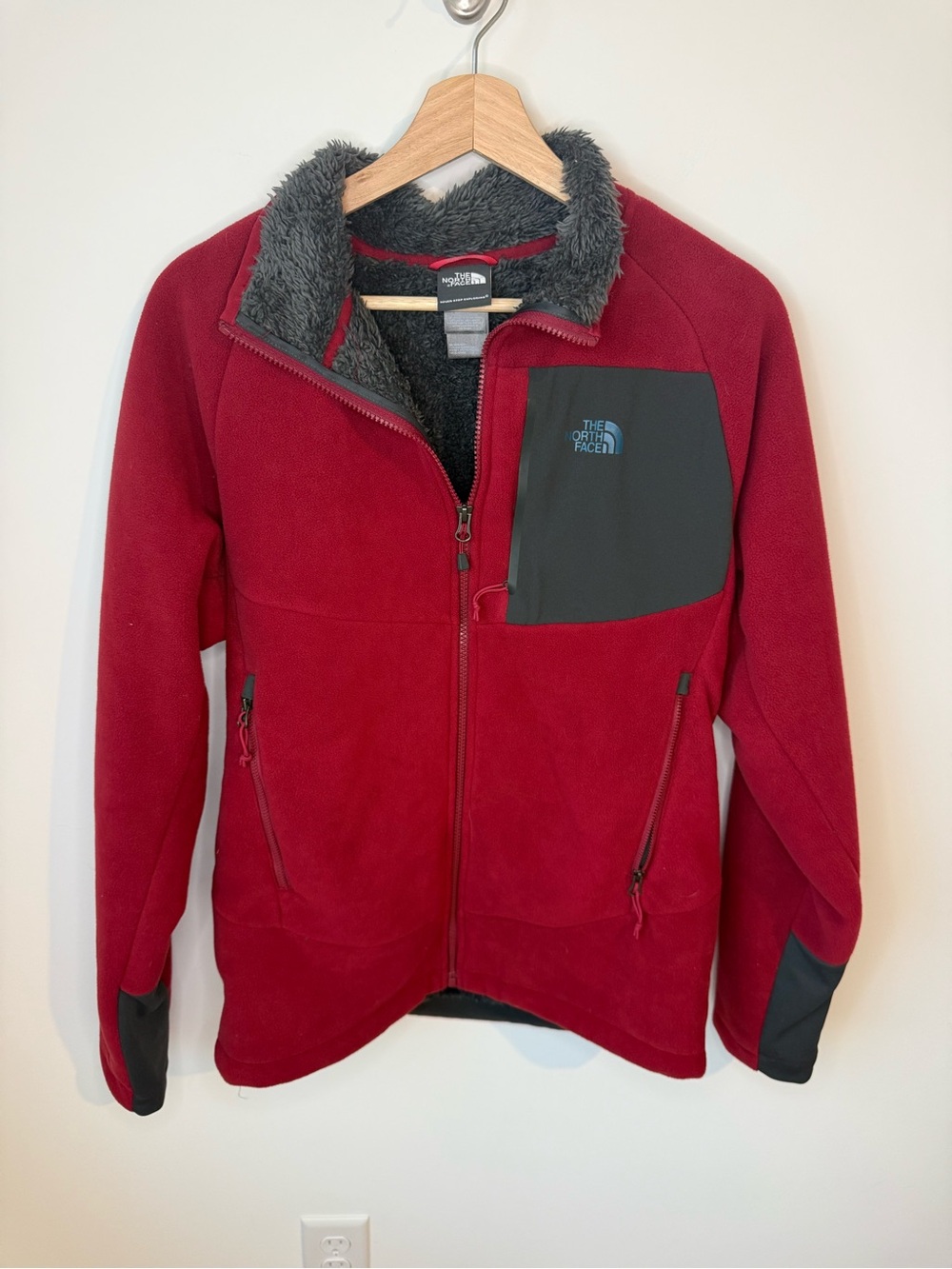 The North Face Men's Red Fleece Jacket with Sherpa Lining | S